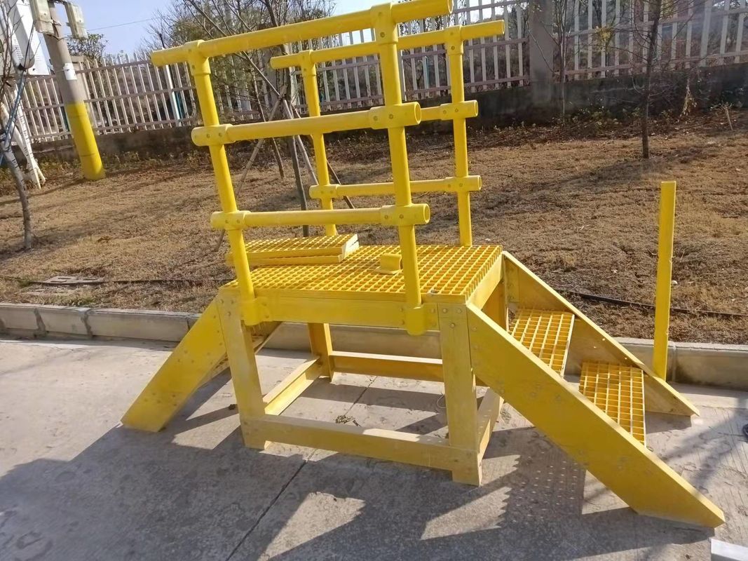 Aanpasbare grootte FRP rooster voor de bouw van de veiligheidsladder en het platform van de loopbrug