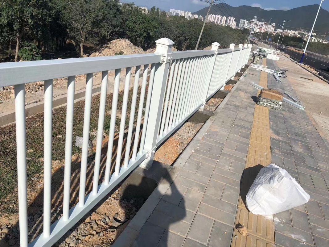 Tuin of voortuin FRP hek maat en kleur